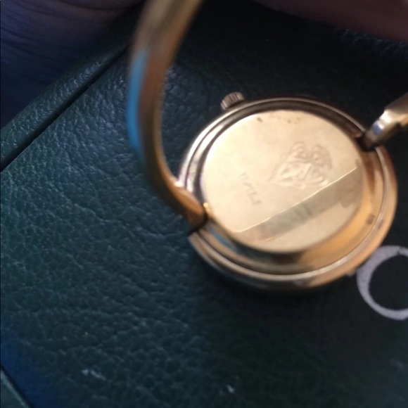 Gucci vintage watch ( Authentic) - Picture 4 of 8